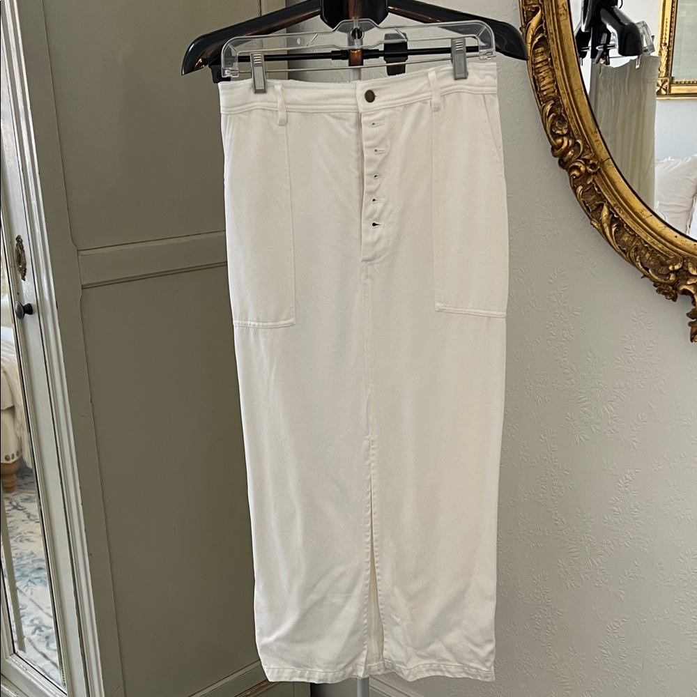 YFB Elegant White Button-Front Maxi Column Skirt